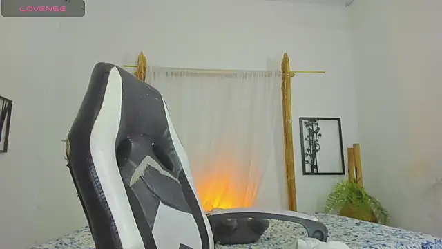  RedMoon online show from November 10, 2025, 10:37 pm