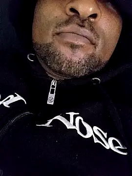 Snapshot of Beto0815 chatting on February 9, 2026, 5:22 pm Beto0815 online show from February 9, 2026, 5:22 pm