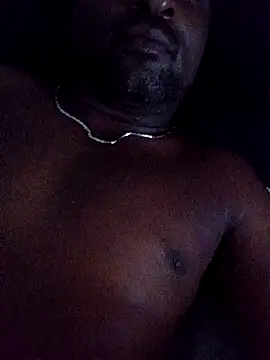 Snapshot of Beto0815 chatting on February 7, 2026, 3:03 am Beto0815 online show from February 7, 2026, 3:03 am