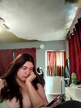 Carandrew online show from December 16, 2025, 5:28 pm