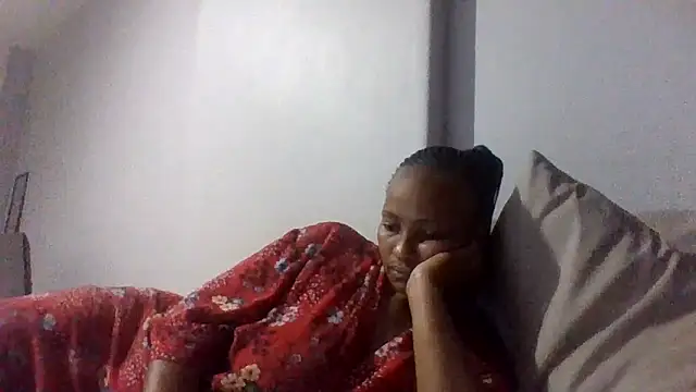 BabeAssXX online show from February 12, 2026, 6:29 pm