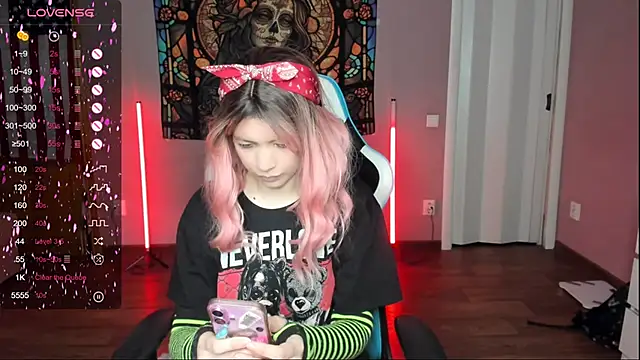 Snapshot of Project_hisoka chatting on November 8, 2025, 3:26 pm Project hisoka online show from November 8, 2025, 3:26 pm