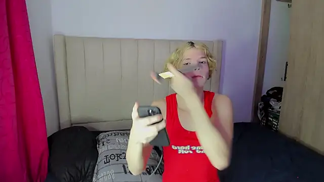 melo prin online show from October 14, 2025, 7:53 am