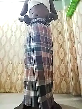 Snapshot of bas1cooks chatting on April 6, 2026, 6:53 pm bas1cooks online show from April 6, 2026, 6:53 pm