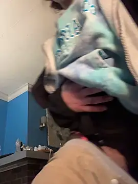 emilysue1 online show from January 19, 2026, 2:04 am