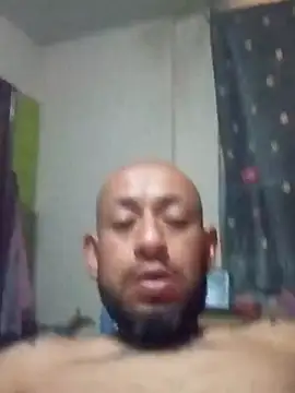 pineda1689 online show from October 30, 2025, 8:06 pm