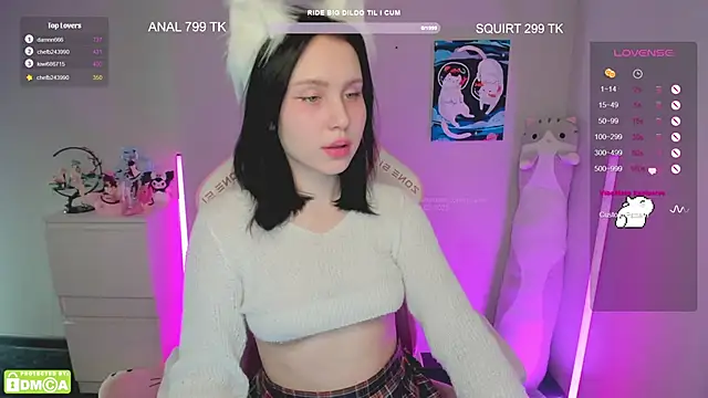 Snapshot of Gylaxie chatting on February 13, 2025, 9:09 am Gylaxie online show from February 13, 2025, 9:09 am