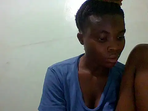 sexxyqueenn22 online show from November 16, 2025, 7:46 am