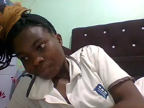 sexxyqueenn22 online show from November 14, 2025, 11:03 am