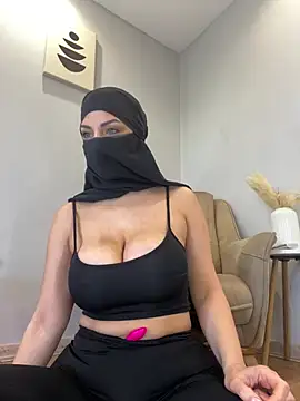 Amberonee31 online show from March 3, 2026, 7:59 am