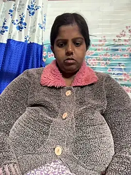 Beauty-queen online show from February 9, 2026, 1:09 pm