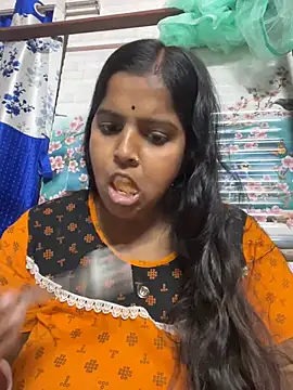 Snapshot of Beauty-queen chatting on March 1, 2025, 10:02 am Beauty-queen online show from March 1, 2025, 10:02 am