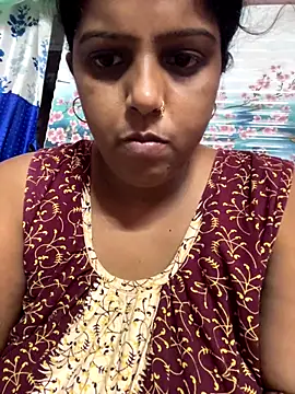 Snapshot of Beauty-queen chatting on October 10, 2025, 10:38 am Beauty-queen online show from October 10, 2025, 10:38 am