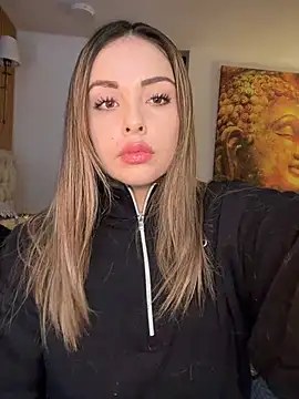 Alirawrz online show from May 16, 2026, 7:35 pm