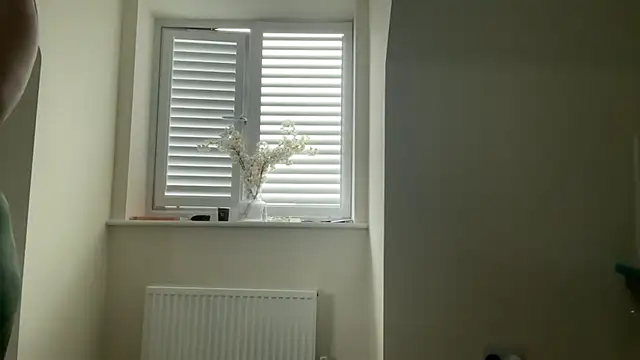 Snapshot of redheadrosie69 chatting on March 27, 2026, 8:26 am redheadrosie69 online show from March 27, 2026, 8:26 am