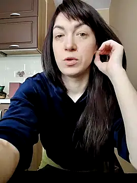 NikaXBerry online show from February 10, 2025, 6:20 am