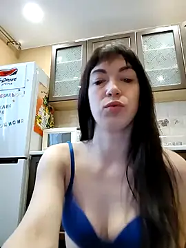 NikaXBerry online show from December 25, 2024, 4:01 am