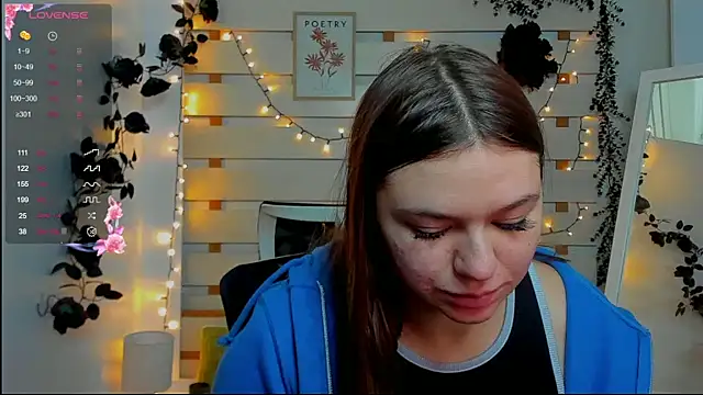 Snapshot of Josephine_Kiss chatting on February 18, 2026, 1:29 pm Josephine Kiss online show from February 18, 2026, 1:29 pm