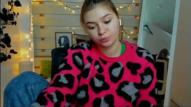 Snapshot of Josephine_Kiss chatting on February 25, 2026, 1:55 pm Josephine Kiss online show from February 25, 2026, 1:55 pm