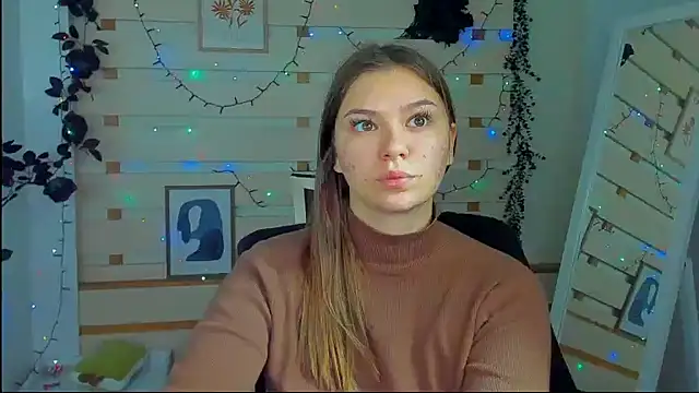 Josephine Kiss online show from April 19, 2026, 6:36 am