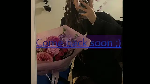 Snapshot of Josephine_Kiss chatting on February 9, 2026, 1:09 pm Josephine Kiss online show from February 9, 2026, 1:09 pm