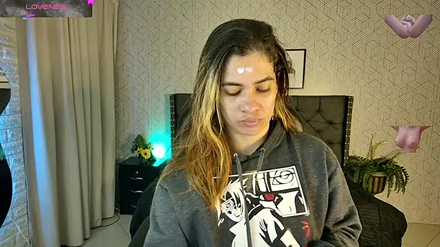 Snapshot of sussy__stone chatting on January 15, 2025, 1:20 pm sussy stone online show from January 15, 2025, 1:20 pm