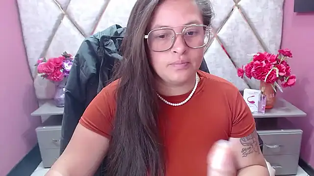 SaraThomso online show from March 16, 2025, 2:53 am