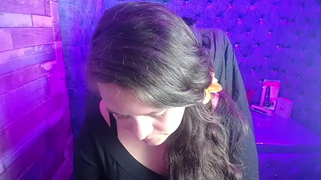 SaraThomso online show from September 20, 2025, 3:22 am