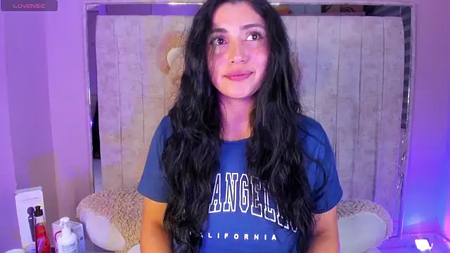 Danna 777  online show from February 2, 2026, 3:05 am