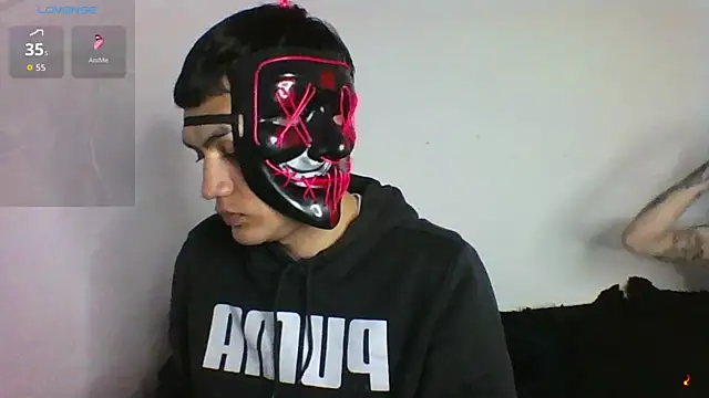 Tifanny Sweett online show from November 2, 2025, 8:30 am