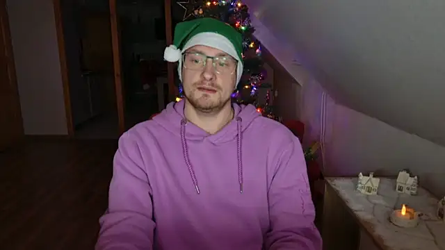 Relsxboy online show from December 23, 2024, 8:36 pm