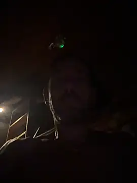 Snapshot of TweakyDude chatting on September 9, 2025, 3:16 am TweakyDude online show from September 9, 2025, 3:16 am