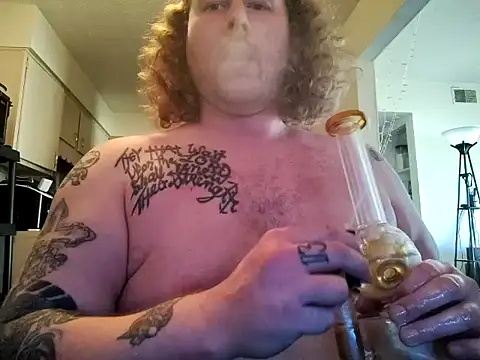 Snapshot of Barrentine88 chatting on February 3, 2025, 4:31 pm Barrentine88 online show from February 3, 2025, 4:31 pm