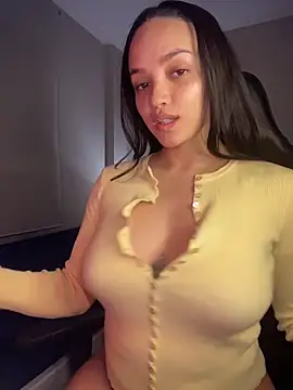 MisFrekcles  online show from March 25, 2026, 10:36 am