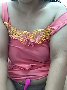 Lanyingxin18 online show from April 6, 2026, 4:46 am