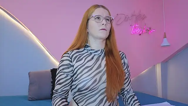 AllisonRoberts  online show from April 8, 2026, 11:55 am