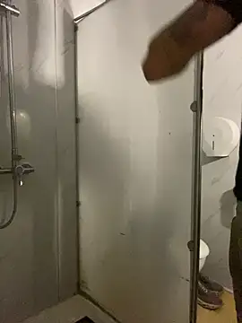 Snapshot of Sweetpasses chatting on October 21, 2025, 7:46 pm Sweetpasses online show from October 21, 2025, 7:46 pm