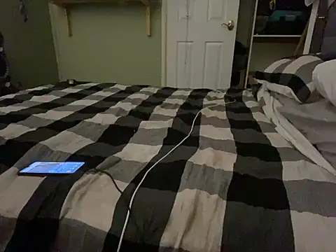 Snapshot of Sweetpasses chatting on December 11, 2024, 6:36 am Sweetpasses online show from December 11, 2024, 6:36 am