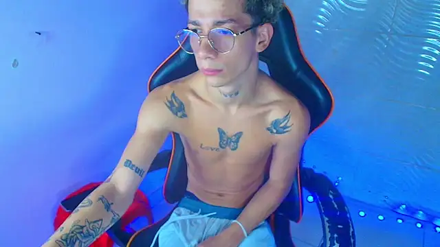 mateodeamjo online show from December 2, 2025, 11:01 am