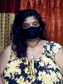 Snapshot of Dusto_Meye chatting on February 19, 2025, 9:14 pm Dusto Meye online show from February 19, 2025, 9:14 pm