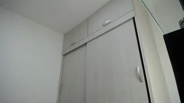 Amelia Debora Antonella online show from November 26, 2025, 12:38 pm