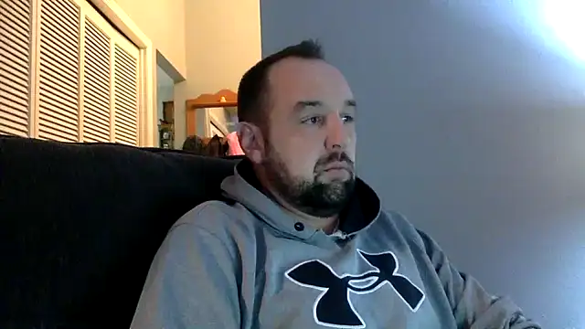 Snapshot of Kink_Master_Daddy chatting on October 29, 2025, 12:09 am Kink Master Daddy online show from October 29, 2025, 12:09 am