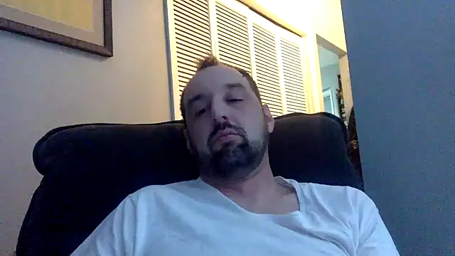 Snapshot of Kink_Master_Daddy chatting on November 6, 2025, 2:48 am Kink Master Daddy online show from November 6, 2025, 2:48 am