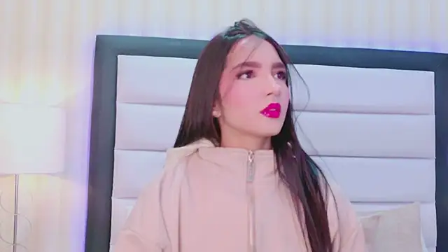 MiaSweeths online show from November 20, 2025, 12:06 pm