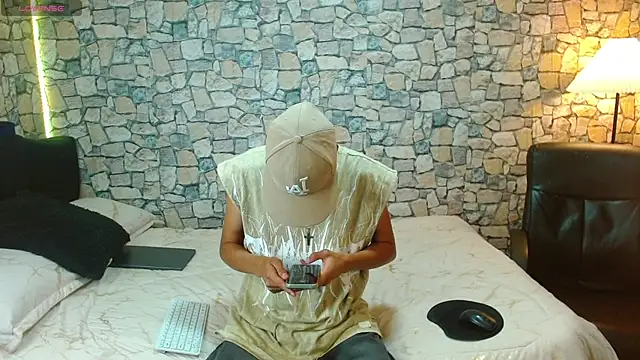 Bastiaan 28 online show from February 19, 2026, 10:29 pm