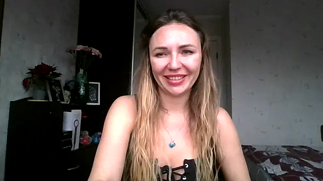 AngelinaLove28 online show from December 18, 2025, 7:46 am