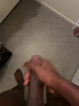 Snapshot of damien954 chatting on February 4, 2026, 6:58 pm damien954 online show from February 4, 2026, 6:58 pm