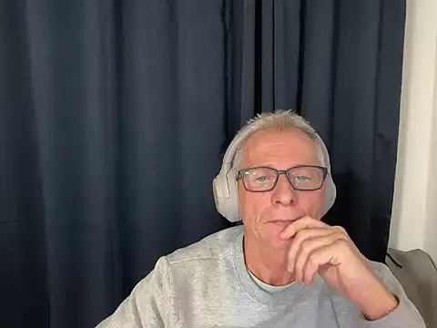 Alexwawapl online show from December 21, 2025, 8:20 pm