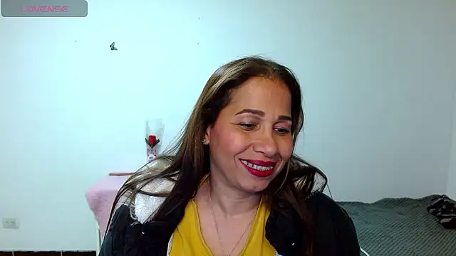 Snapshot of CaroMasha chatting on May 30, 2026, 9:53 pm CaroMasha online show from May 30, 2026, 9:53 pm