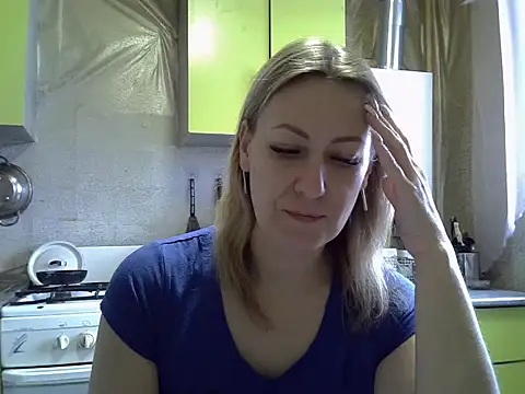 AshleyXHoney online show from January 12, 2026, 7:04 am